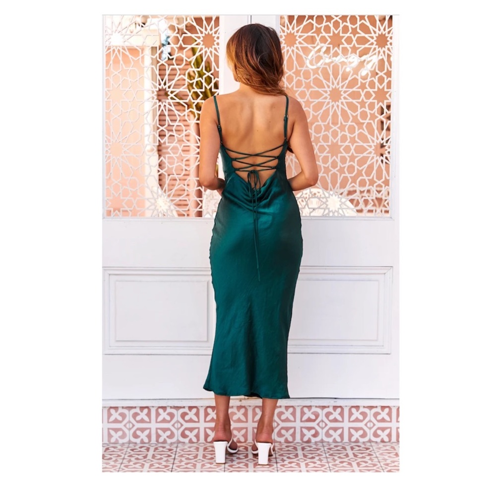 Two Worlds Apart Midi Dress Teal